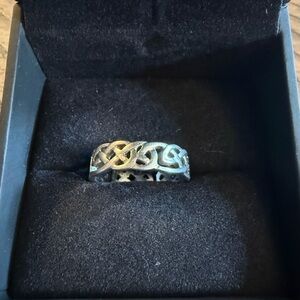 Polished Silver Celtic Knot Band Ring